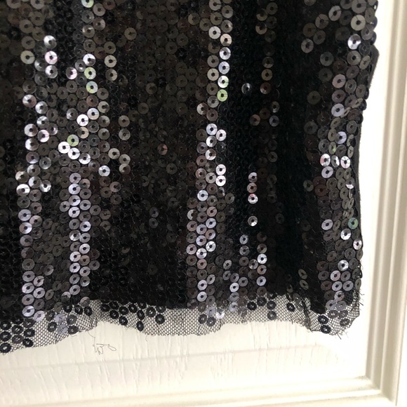 Black sequin short sleeve top - Picture 4 of 9